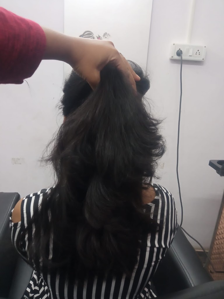 Dream Beauty Parlour