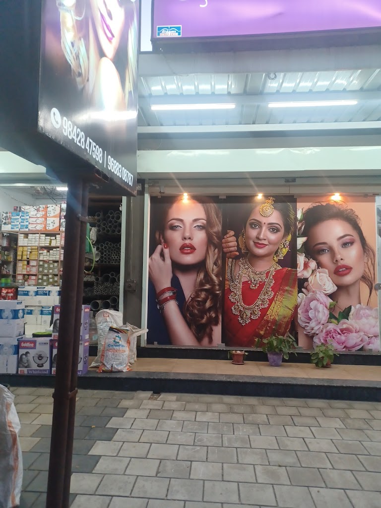 Kanishka Ladies Beauty Salon Bridal Makeup