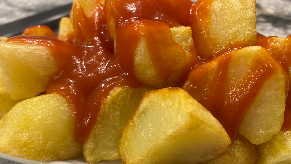 Las Patatas de Javi — Comida y bebida