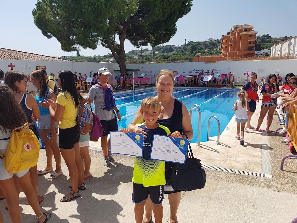 Piscina Municipal Juan Montes Hoyo — Piscina