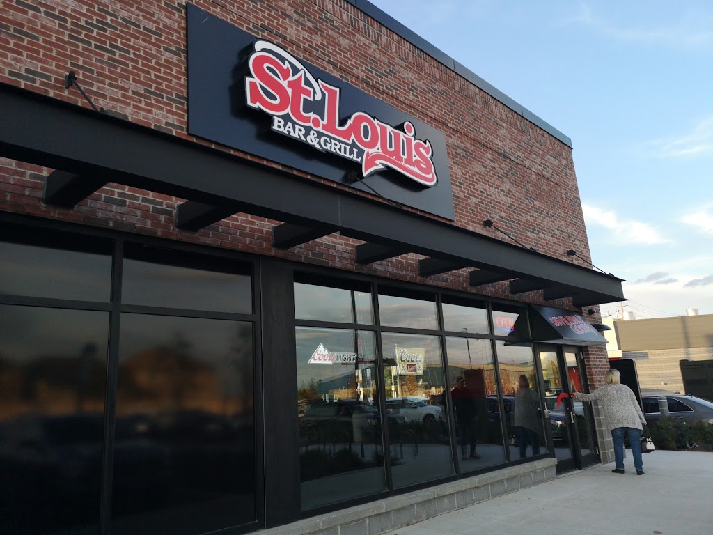 St. Louis Bar & Grill in Milton