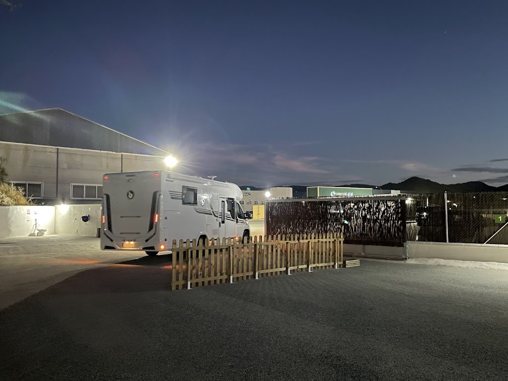 Maravilla Parking - Area de autocaravanas, caravanas y campers.