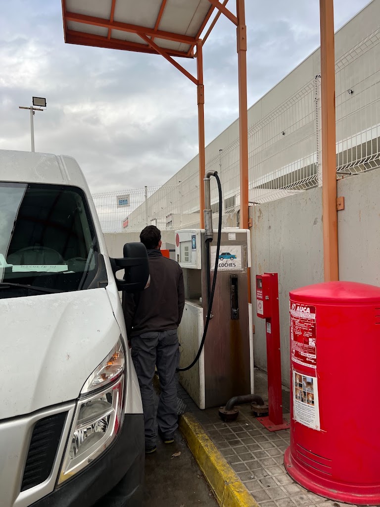 Gasolinera Eldisser low cost — Estacion de servicio