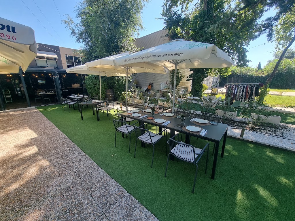 Al Plato Maria - Restaurante Villafranca del Castillo — Ambiente