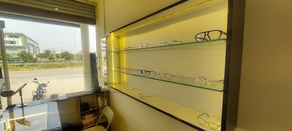 Zia Eyecare And Opticals