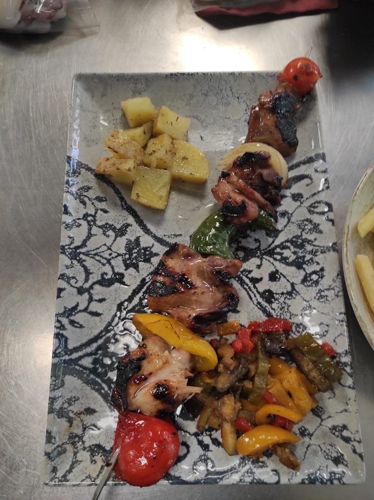 Restaurante Los Nogales — Comida y bebida