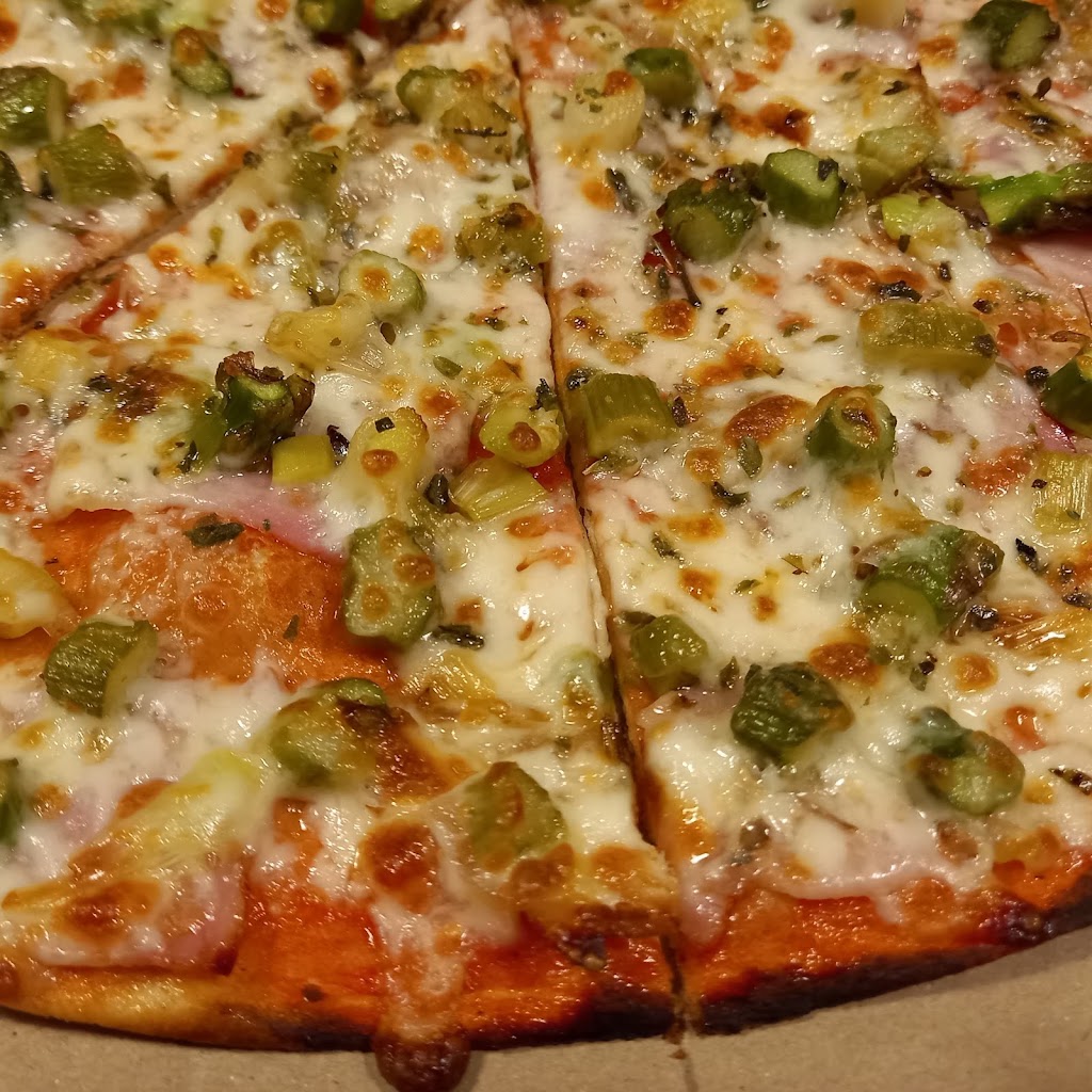 ECO Pizzeria Que Bona!! — Comida y bebida