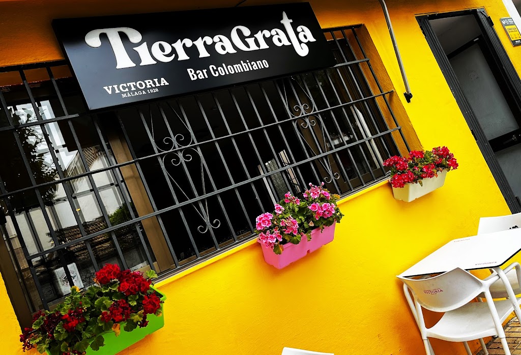 Tierra Grata Panaderia y Restaurante Colombiano