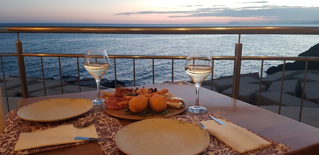Restaurante Leonardo Sul Mare — Comida y bebida