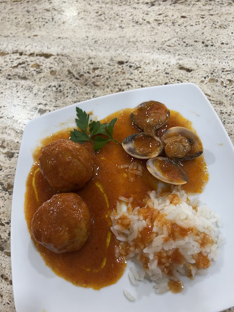 Aki Mismo Bar Cafeteria