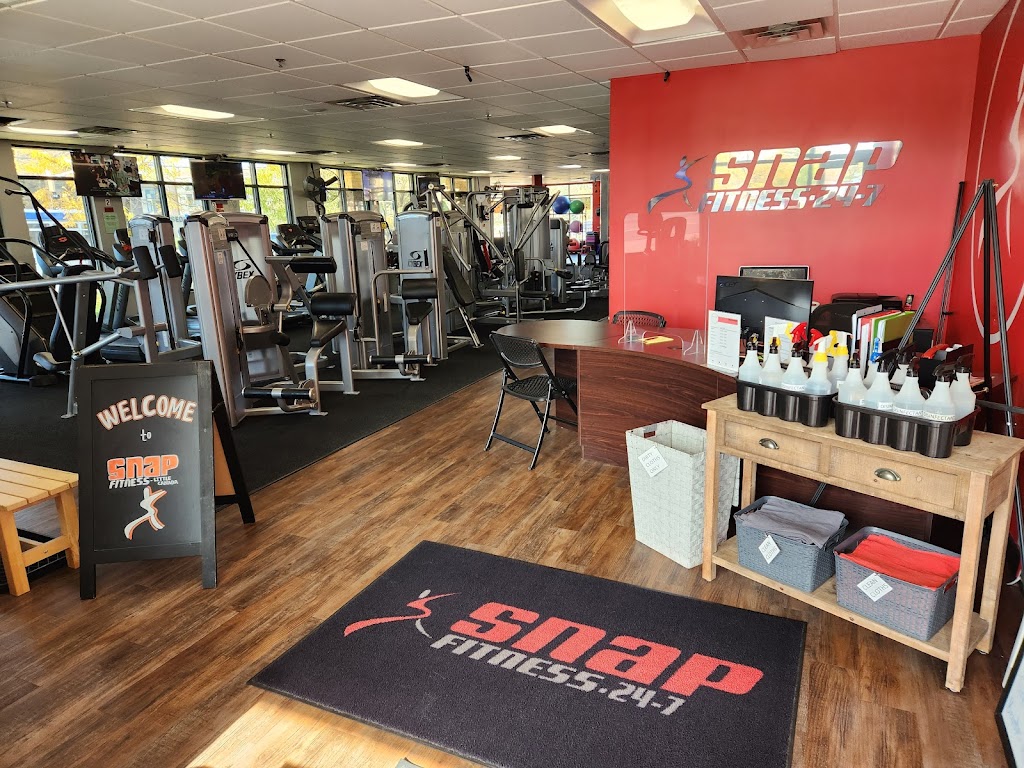  Snap Fitness Little Canada