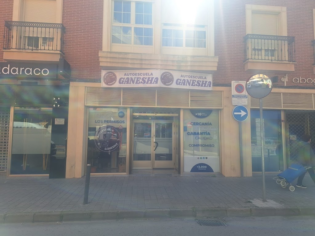 AUTOESCUELA GANESHA