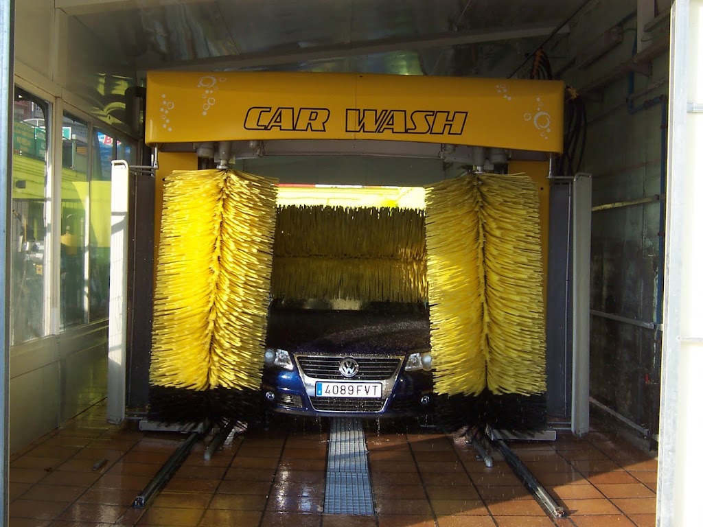 LavaloTodo, Santa Coloma — Servicio de lavado de coches
