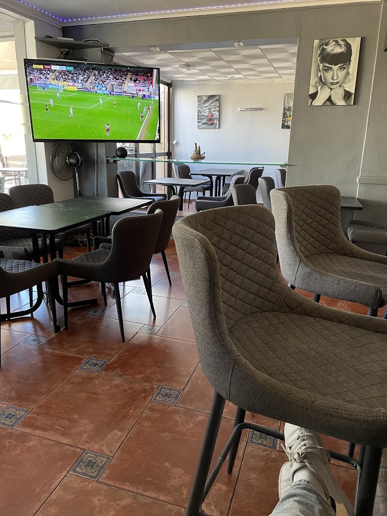 Bar Aleon — Ambiente