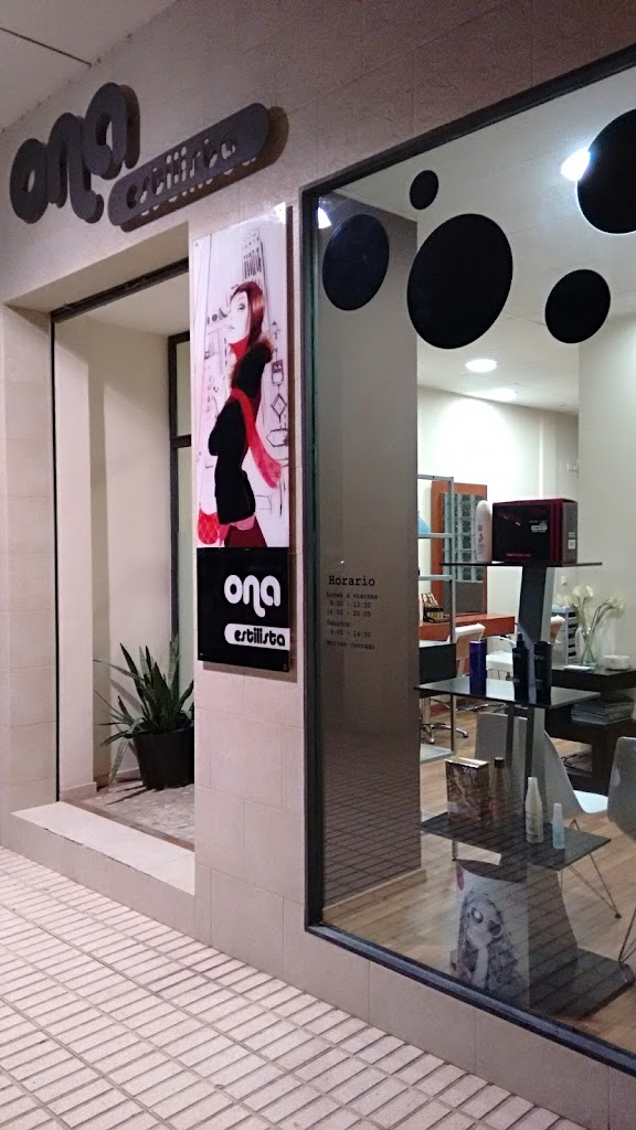 Ona Estilista — Exterior
