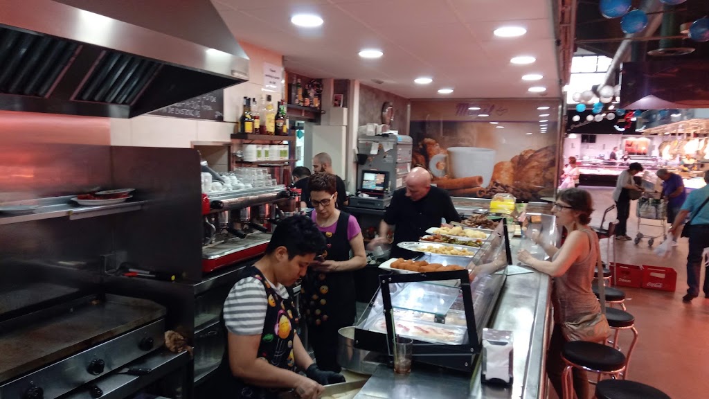 Bar Manel del Mercat de Rubi — Ambiente