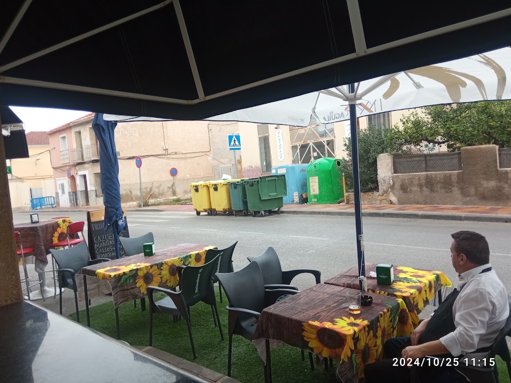 Bar Cerveceria La tasca — Ambiente