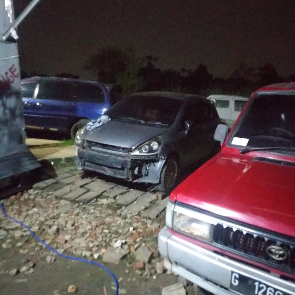 Bengkel mobil 24 jam