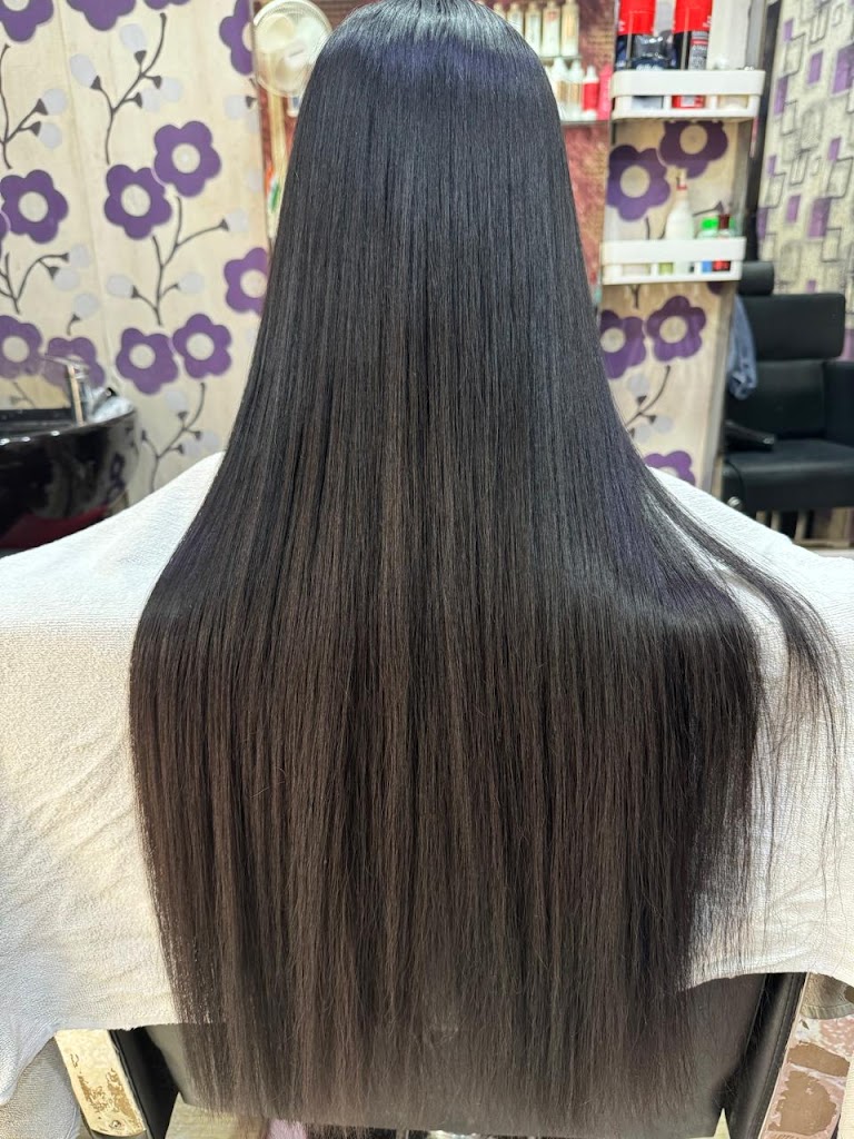 Paris Unisex Hair Beauty Spa Salon