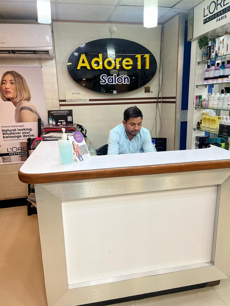 Adore 11 Salon