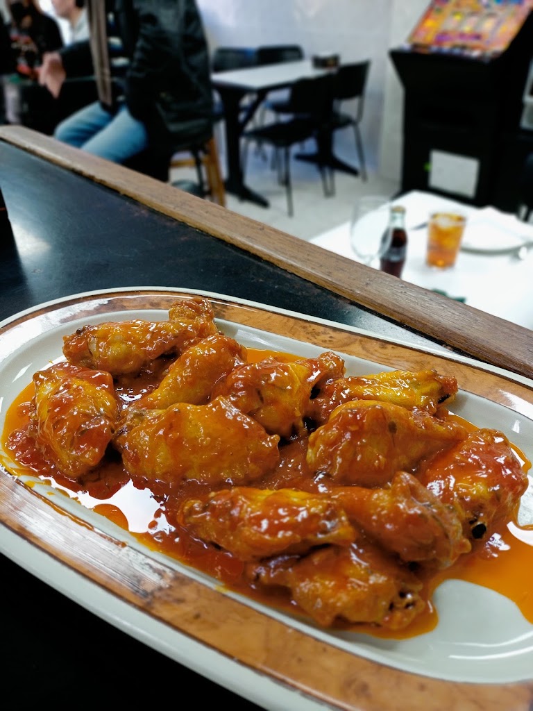 BAR CONCORDE — Comida y bebida