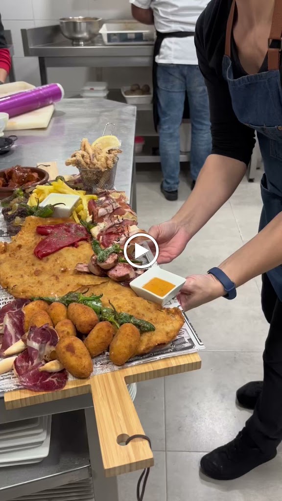 Sidreria Cachopo Torrelavega — Videos