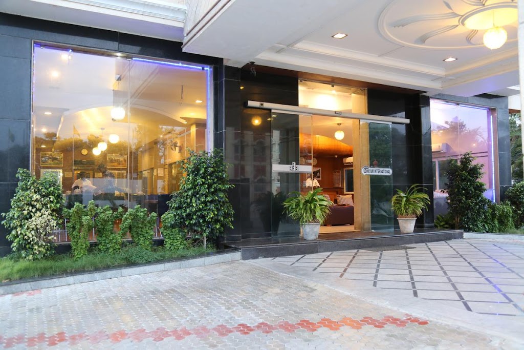 Hotel Udhayam International Thiruchendur