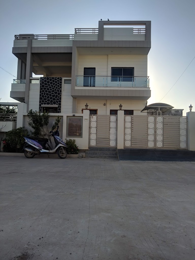 Kesha Beauty Parlour