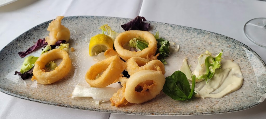 Restaurante Asador Los Barriles — Comida y bebida