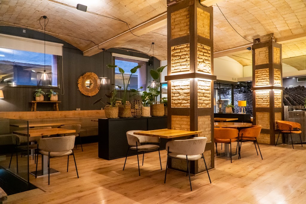 Canonge Restaurant — Ambiente