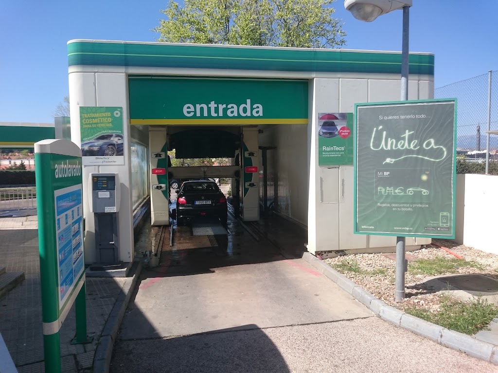 BP Tres Cantos — Exterior