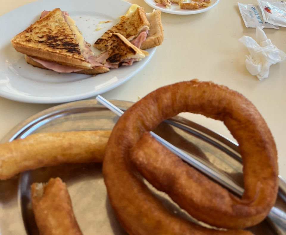 Cafeteria Bar Juan Andres — Churro