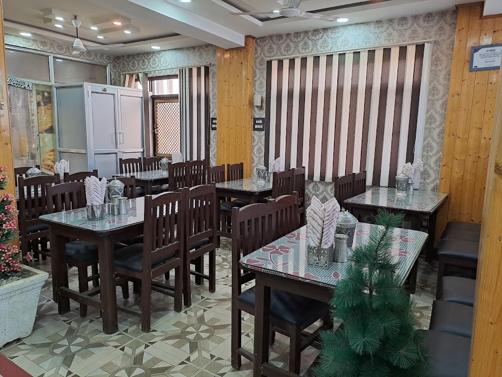 Chinar View Restaurant
