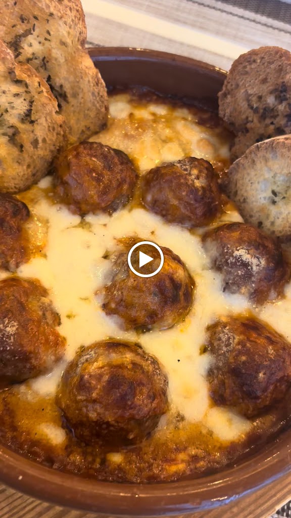 GustoBistro — Videos