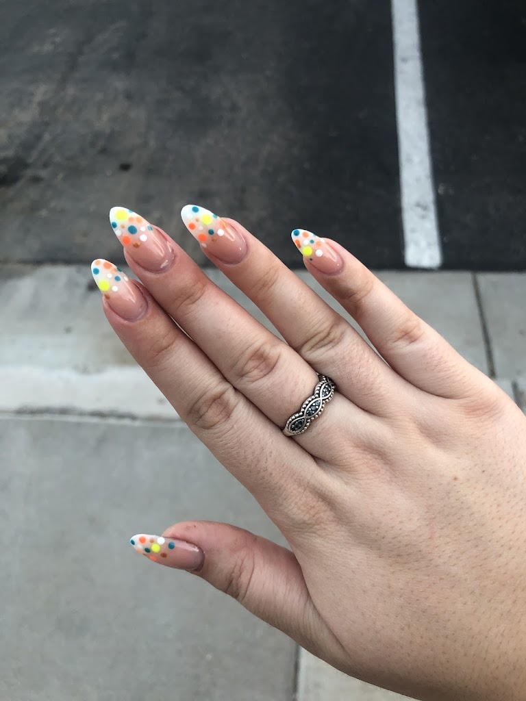 Attractive Nail & Spa Main Image