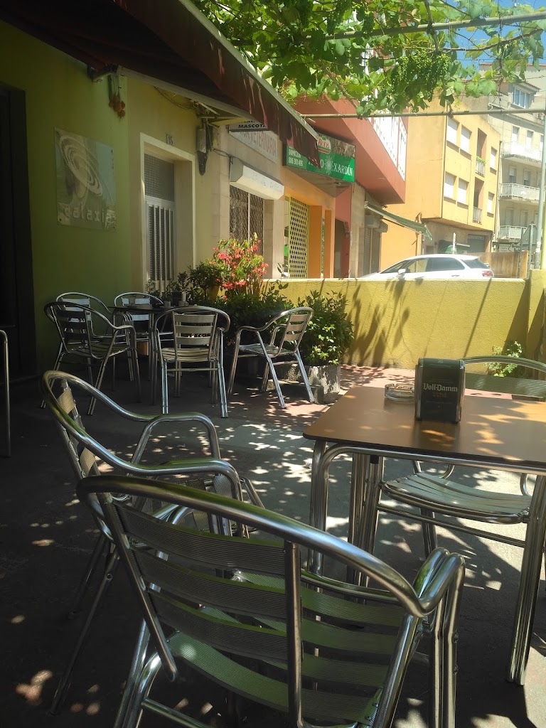 Cafe Bar Galaxia — Ambiente