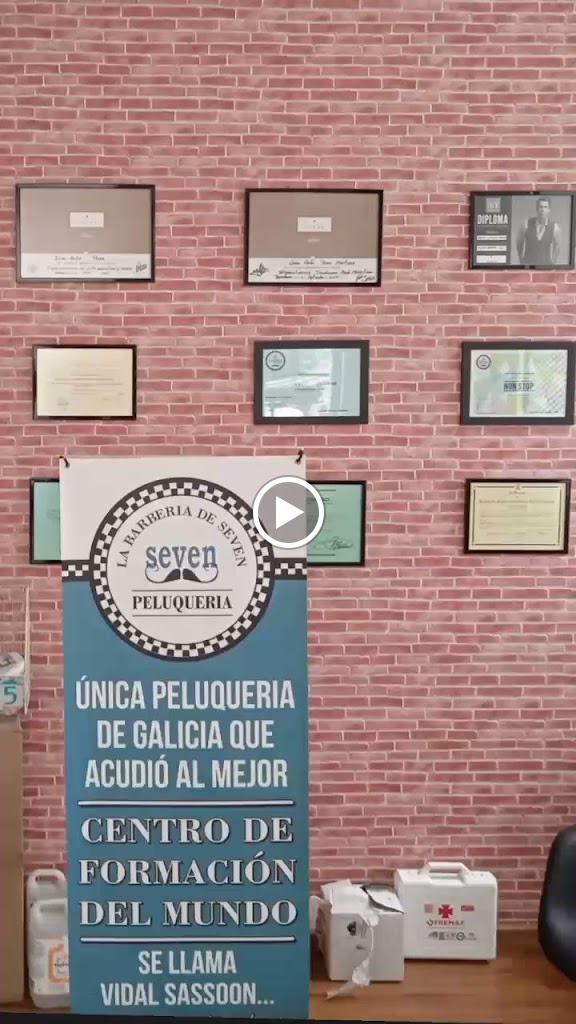 La barberia de seven — Videos