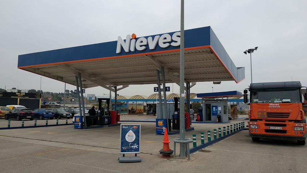 Gasolinera Nieves Esparreguera Cami Ral