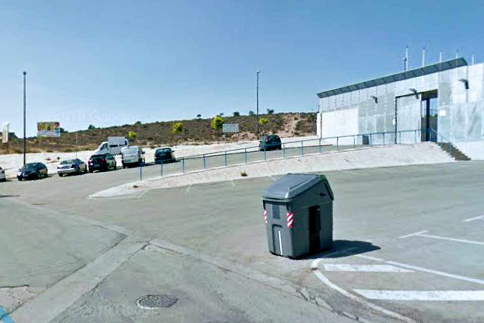 Parking del centro deportivo de Alcantarilla