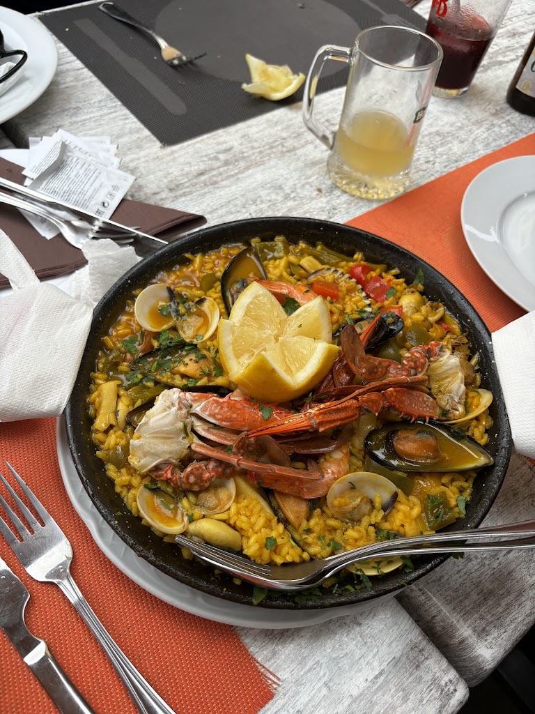 La Pandorga — Paella