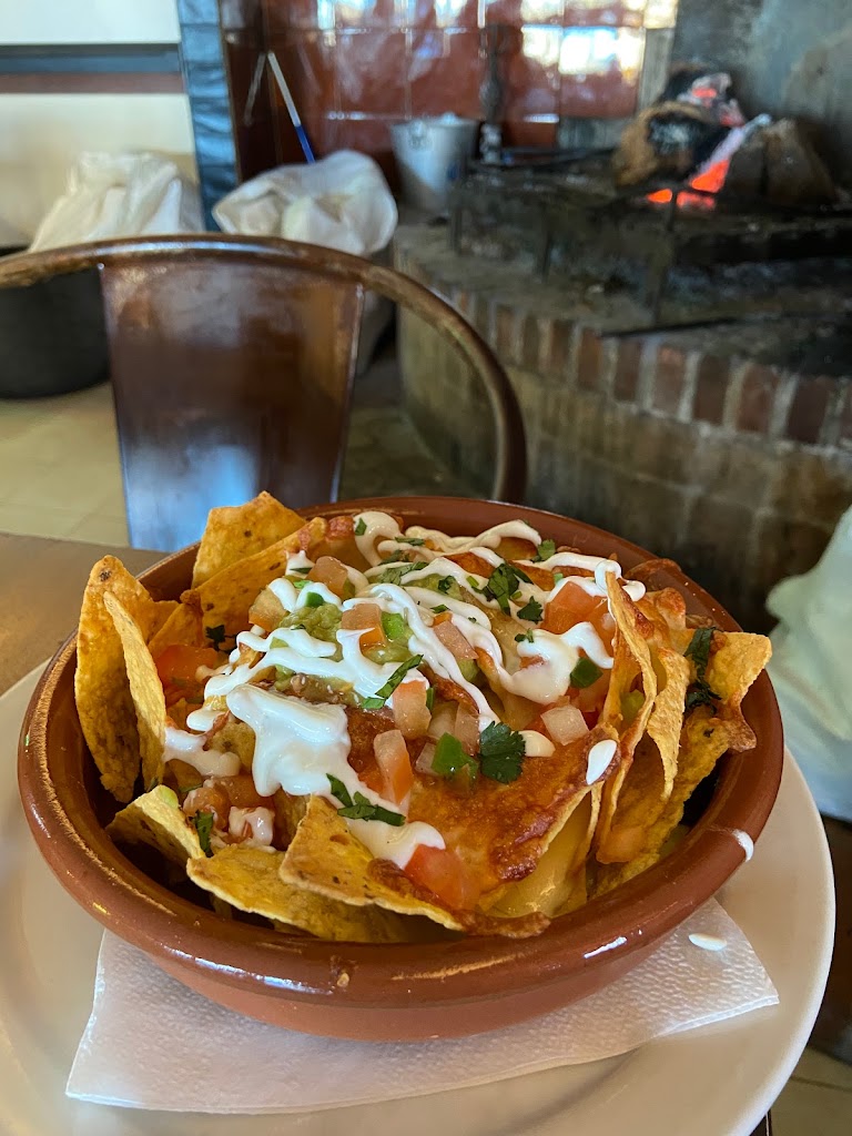 Hollister Bash Saloon — Nachos
