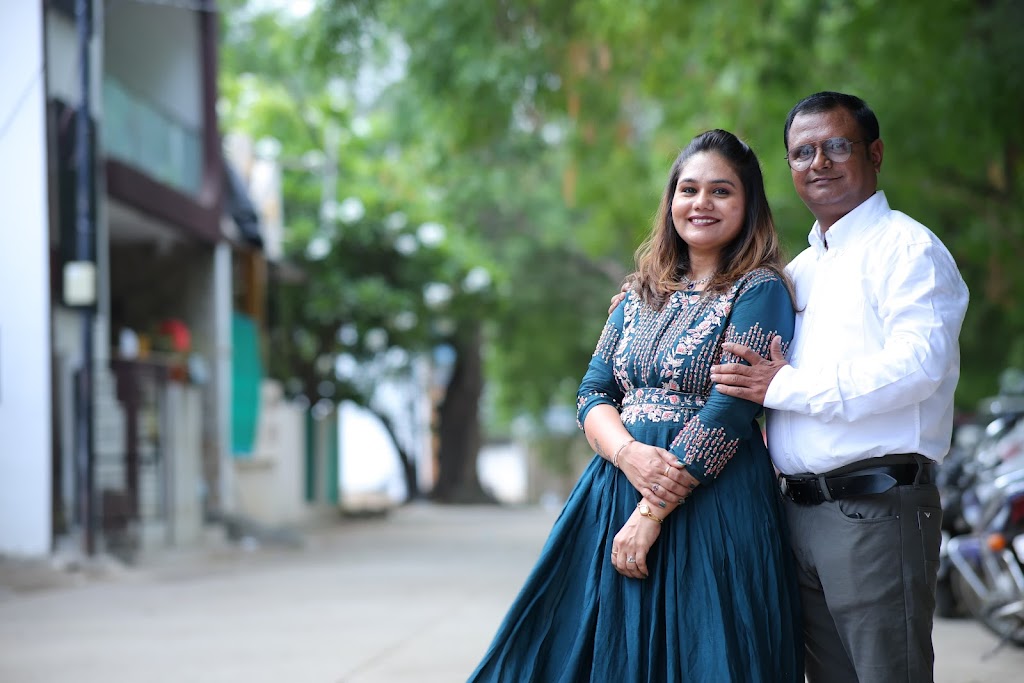 Disha Beauty Care Makeup Artist Varsha Patil