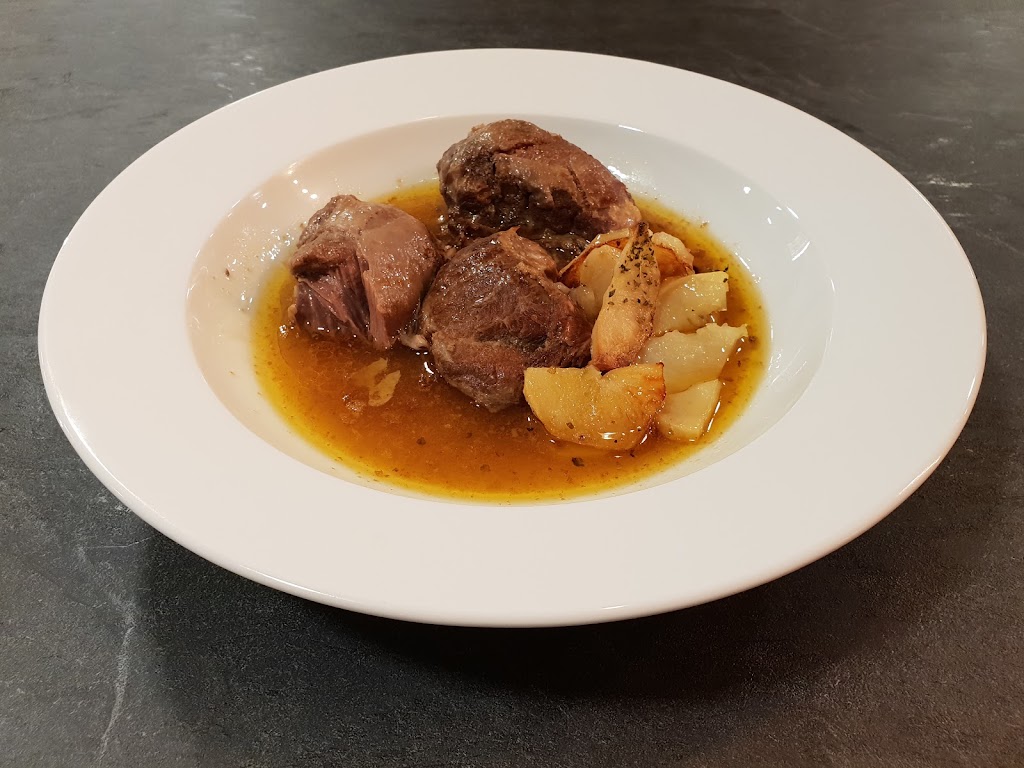 Capitan Alabirra — Comida y bebida
