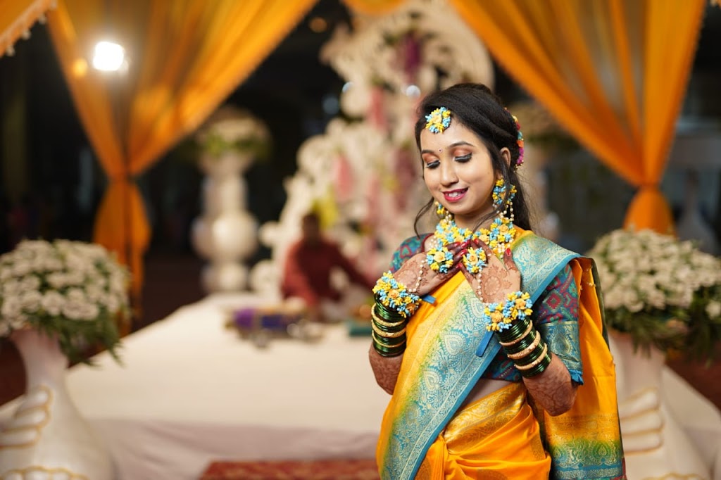 Rupsadhana Beauty Parlour Academy Makeover And Hair Artist