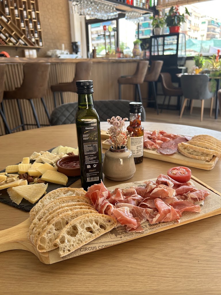 Esquina Habanera — Comida y bebida