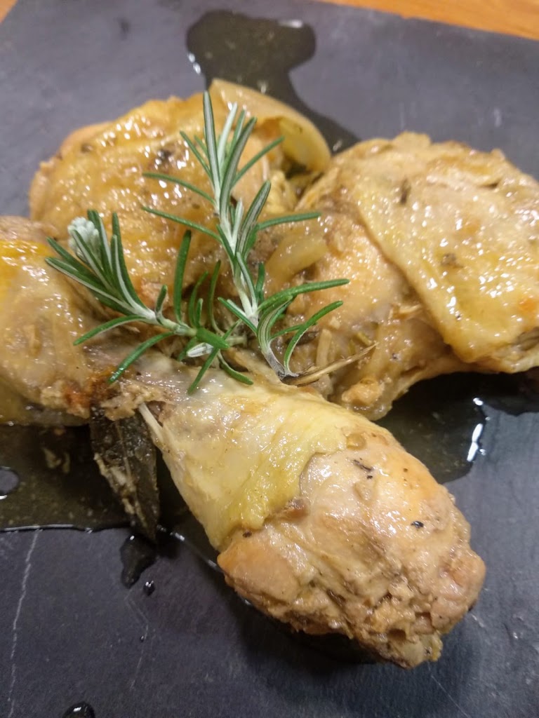 Restaurant La Clau * Cafeteria Casal Civic de Figueres — Del propietario