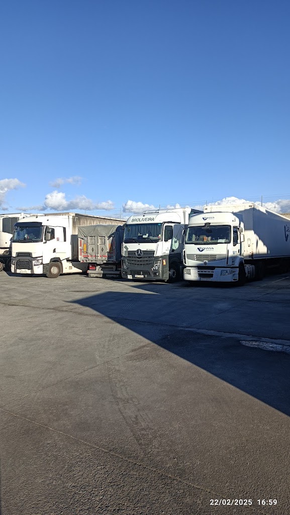 Aparcamiento Camiones Alfa — Mas recientes