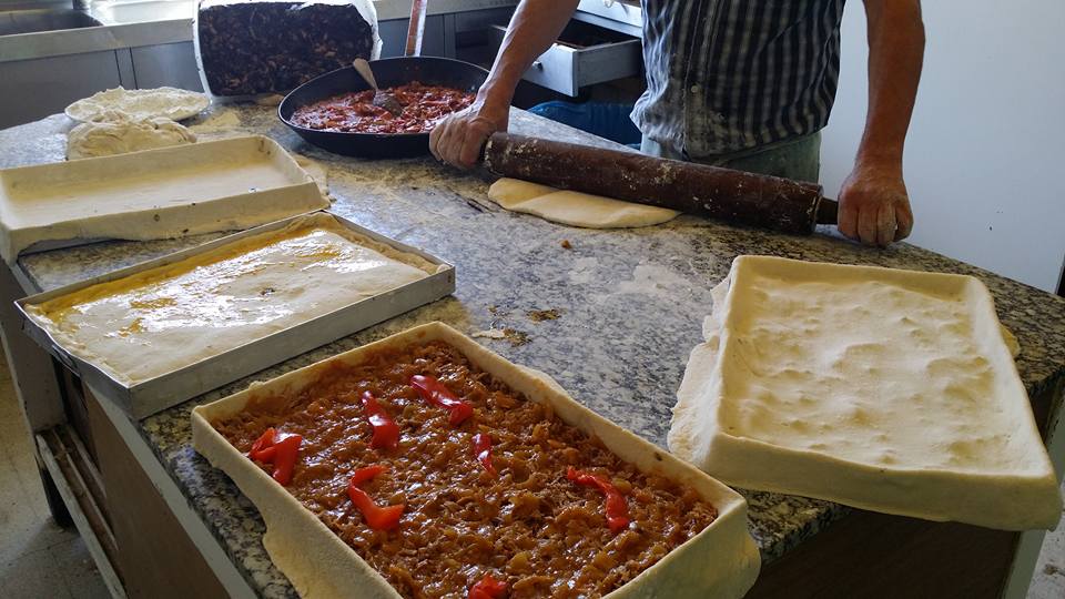 Bar Restaurante Estacion FFCC — Comida y bebida