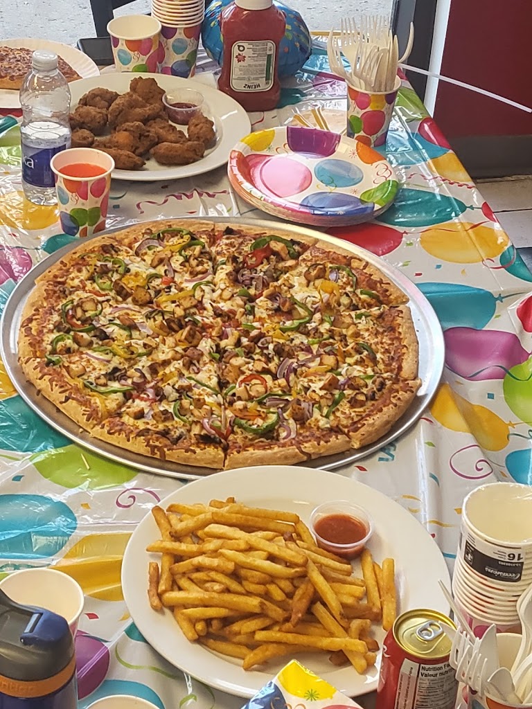West Island Pizza in Dollard-Des Ormeaux