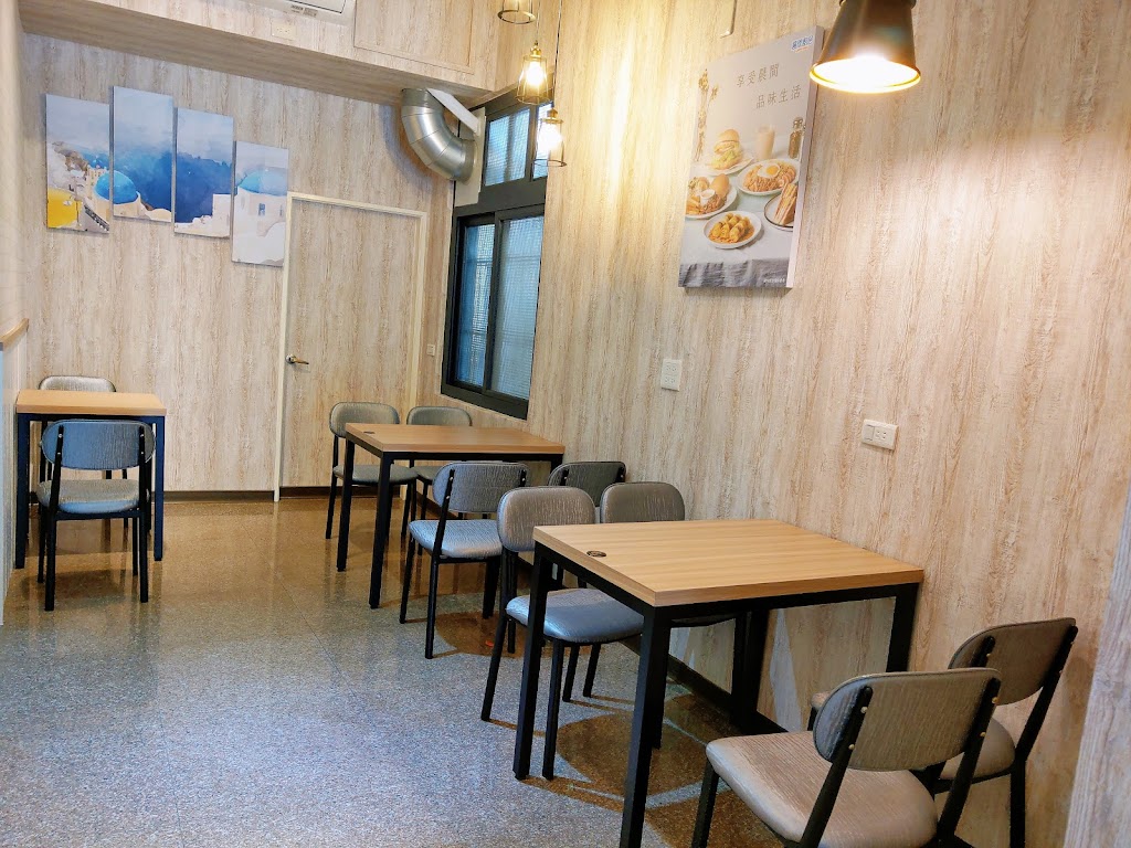 晨間廚房西式早午楊梅新成店/早餐/蛋餅/麵 的照片